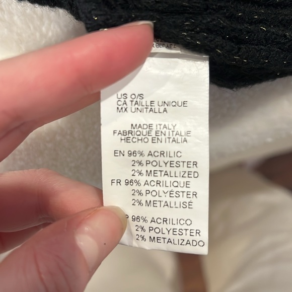 Black and gold V-neck shimmer sweater - Picture 5 of 5